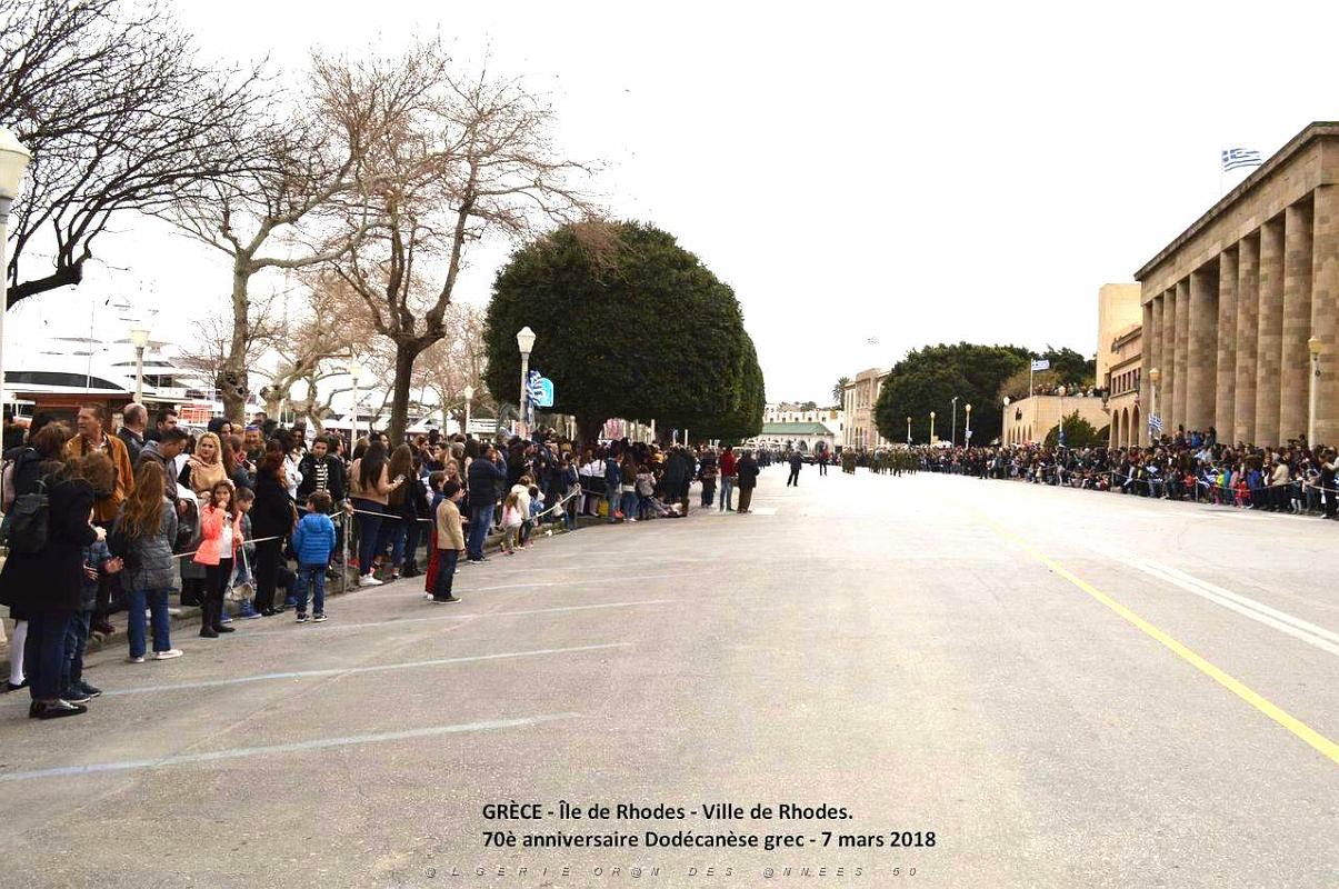 293- Rhodes- Defile Dodecanese grec.JPG